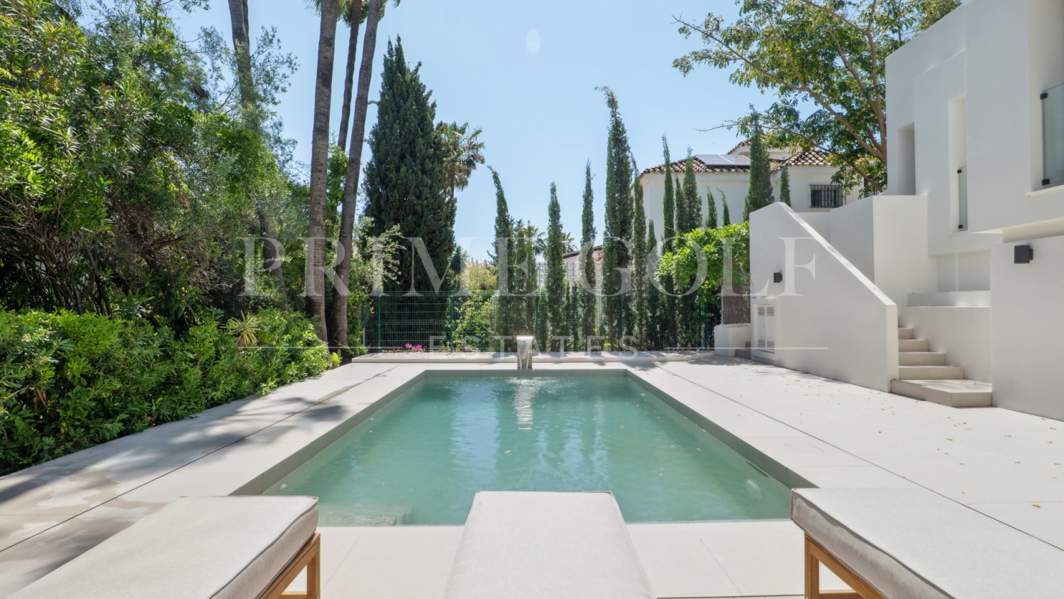 5 bed Villa For Sale in Nueva Andalucia, Malaga - thumb 20