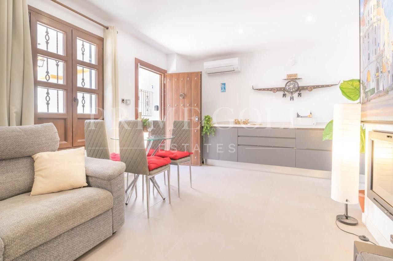 3 bed Townhouse For Sale in Marbella, Malaga - thumb 2
