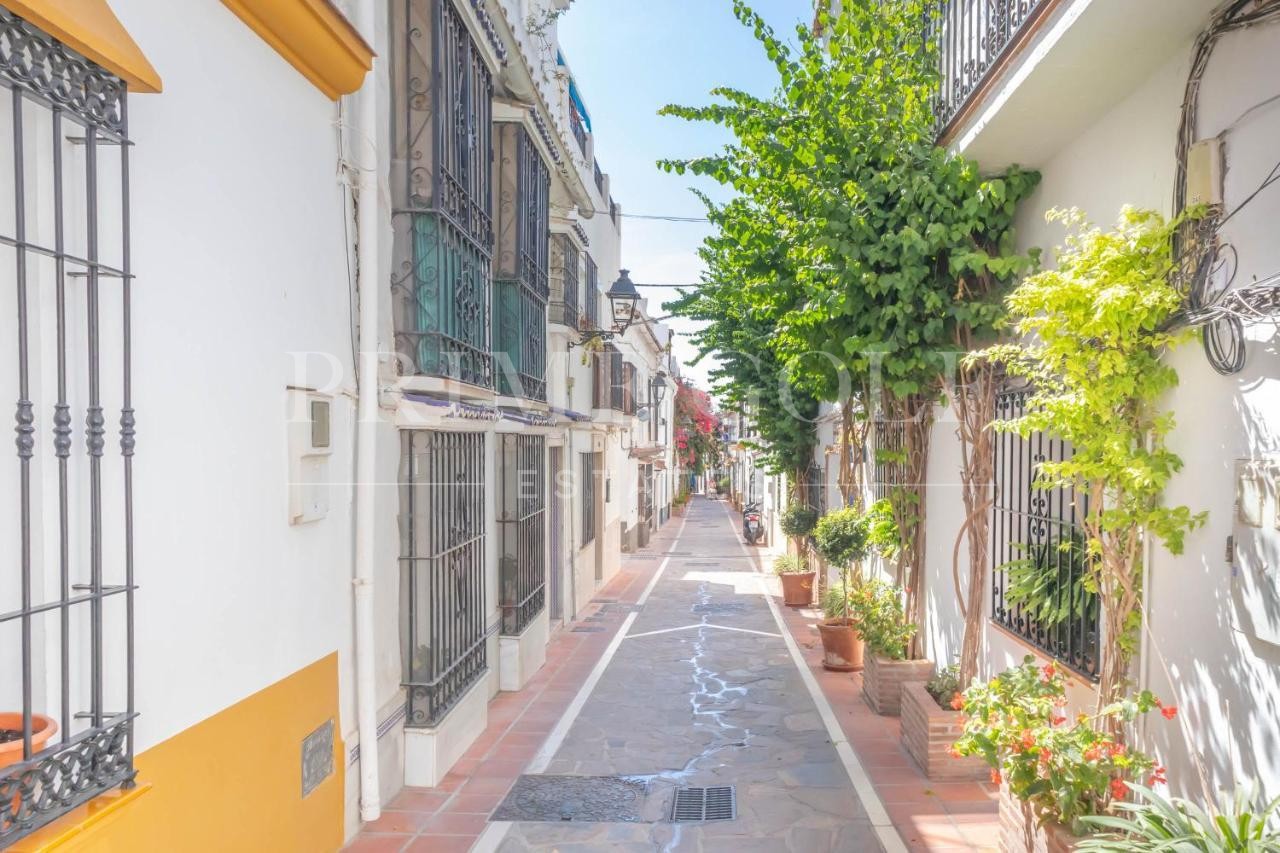 3 bed Townhouse For Sale in Marbella, Malaga - thumb 8