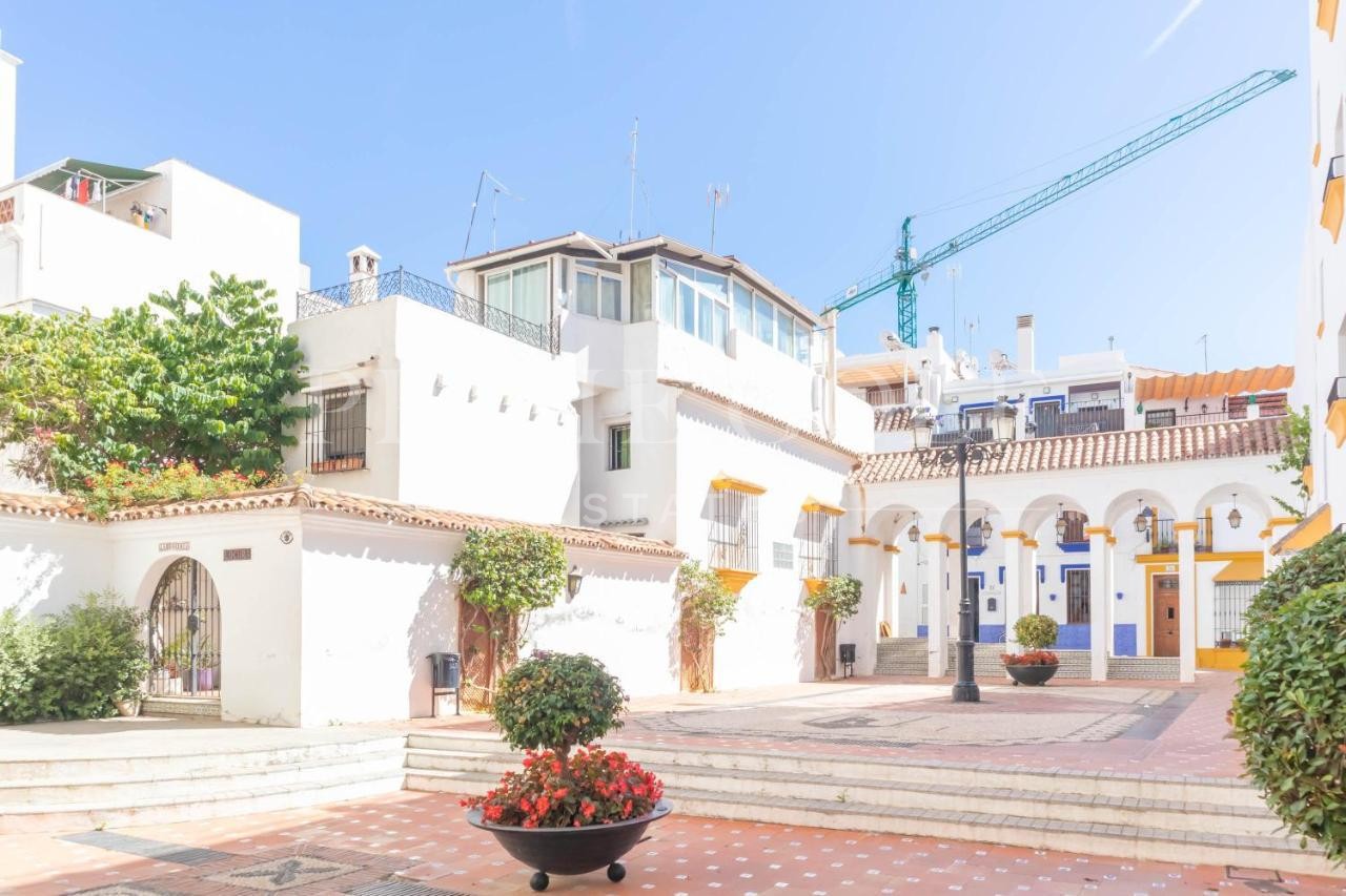 3 bed Townhouse For Sale in Marbella, Malaga - thumb 20