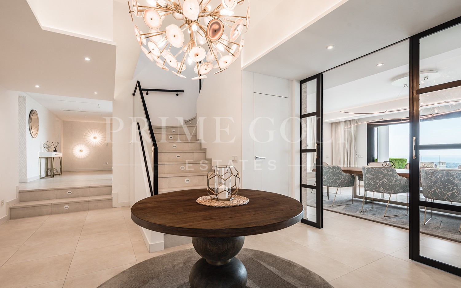 8 bed Villa For Sale in Benahavis, Malaga - thumb 13