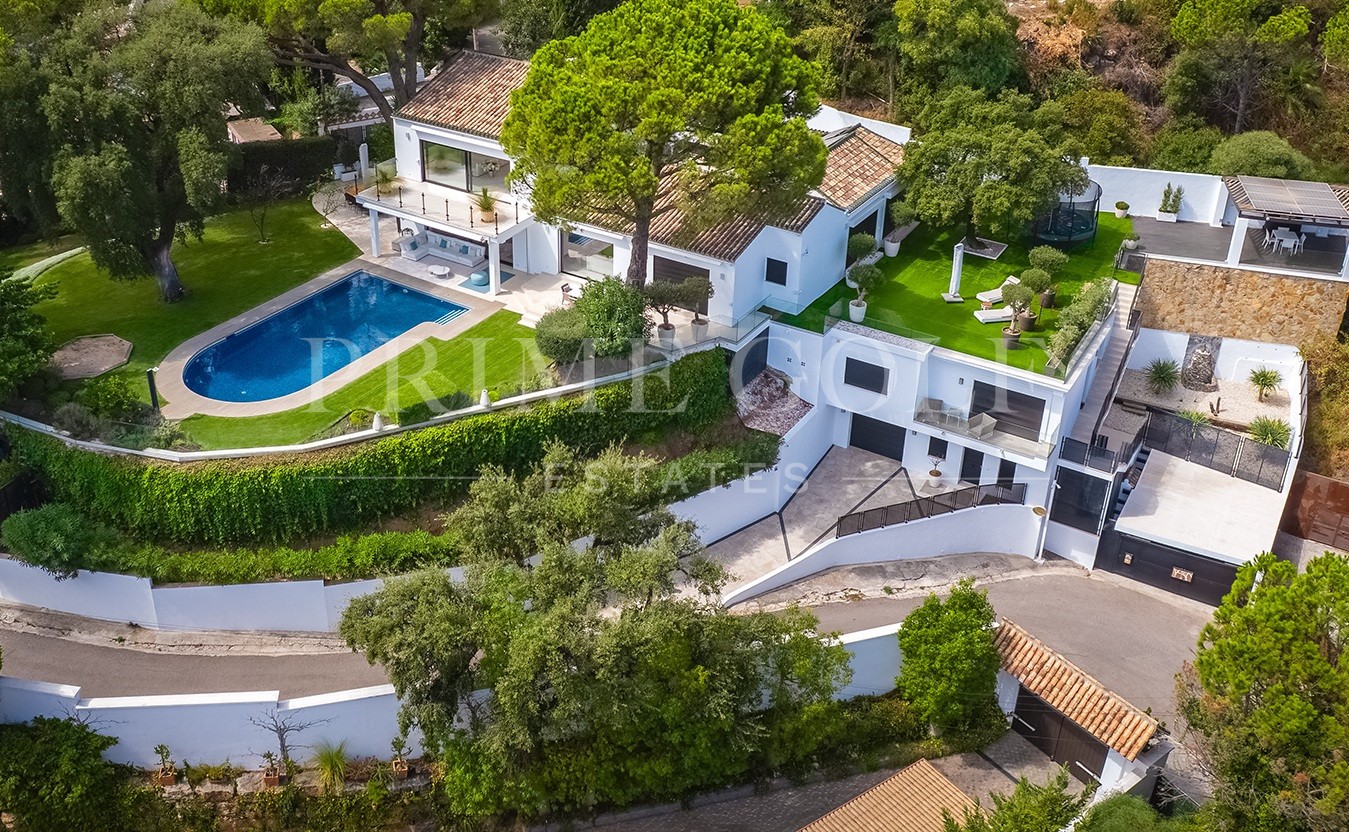 8 bed Villa For Sale in Benahavis, Malaga - thumb 49