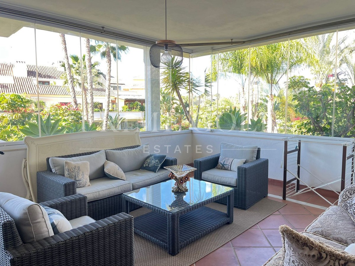 3 bed Apartment For Sale in Marbella Golden Mile, Malaga - thumb 2