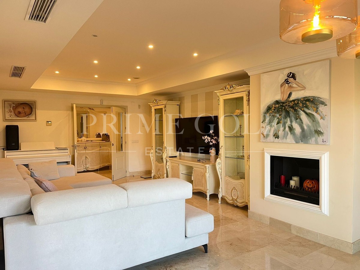 3 bed Apartment For Sale in Marbella Golden Mile, Malaga - thumb 8