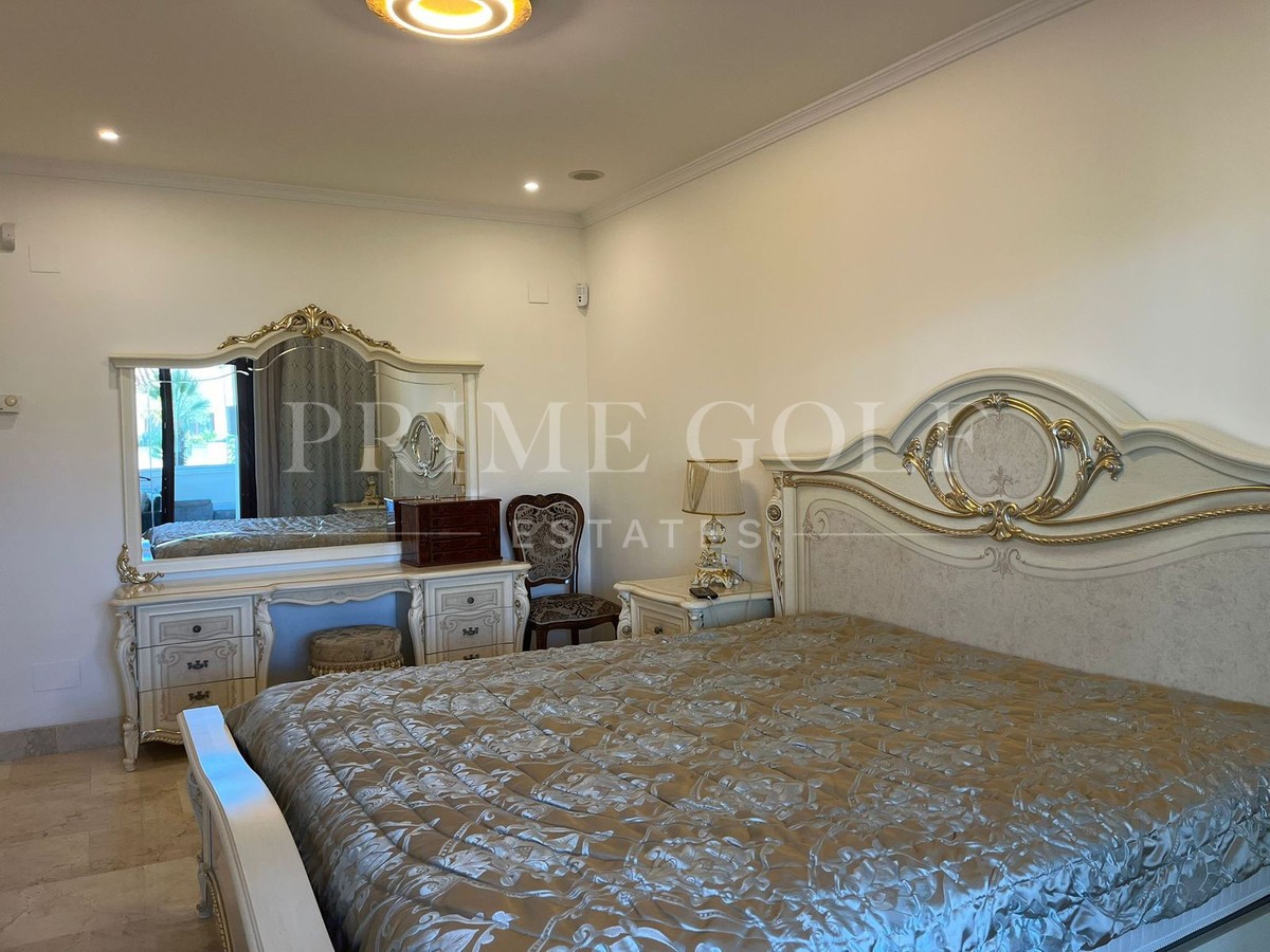 3 bed Apartment For Sale in Marbella Golden Mile, Malaga - thumb 28