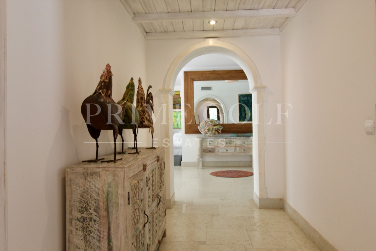 4 bed Villa For Sale in Estepona, Malaga - thumb 7