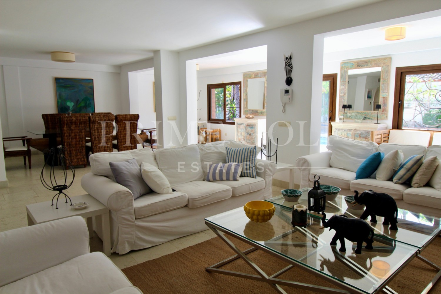 4 bed Villa For Sale in Estepona, Malaga - thumb 10