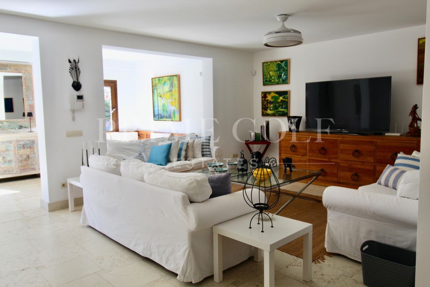 4 bed Villa For Sale in Estepona, Malaga - thumb 11