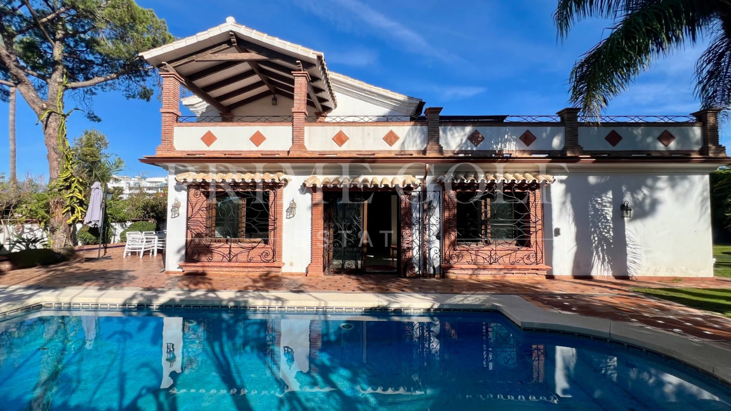 4 bed Villa For Sale in Estepona, Malaga - thumb 16