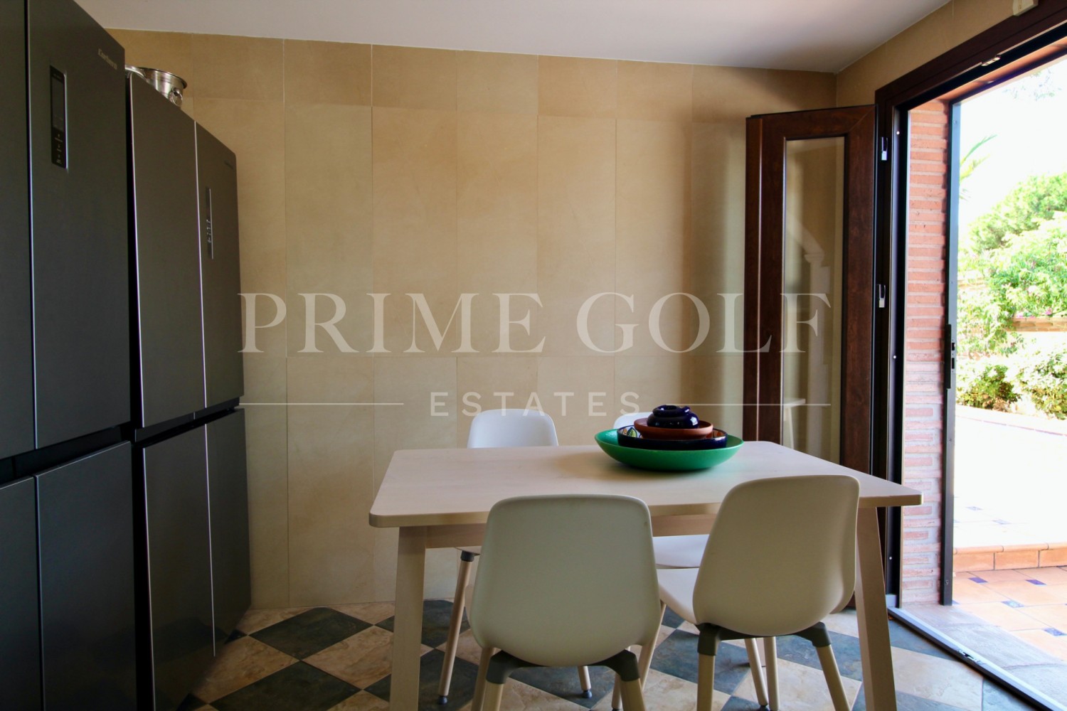 4 bed Villa For Sale in Estepona, Malaga - thumb 26