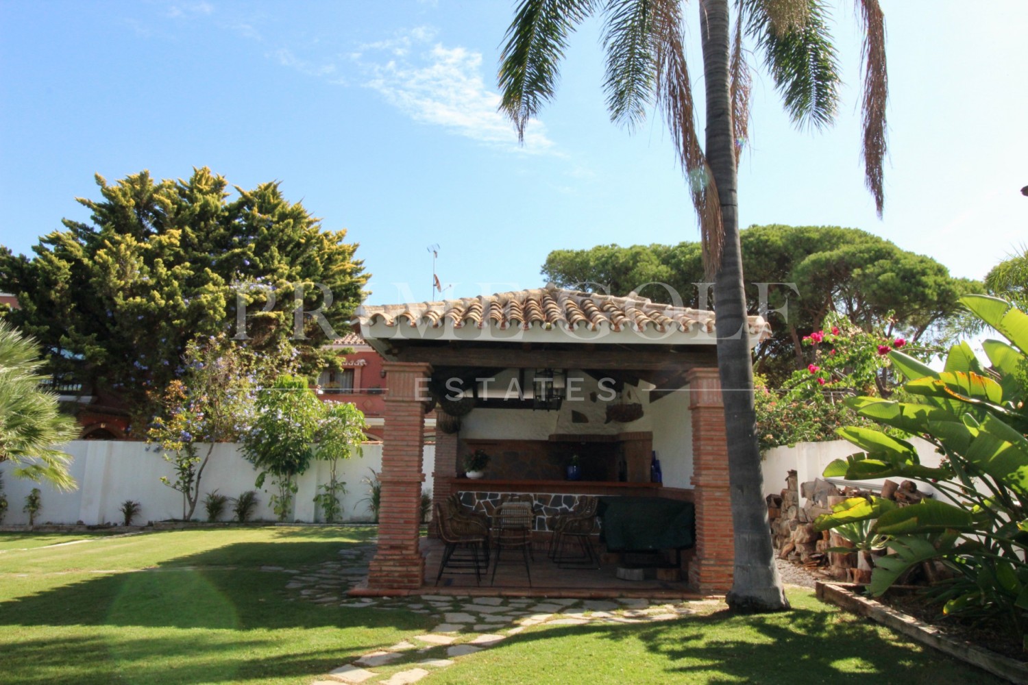 4 bed Villa For Sale in Estepona, Malaga - thumb 53