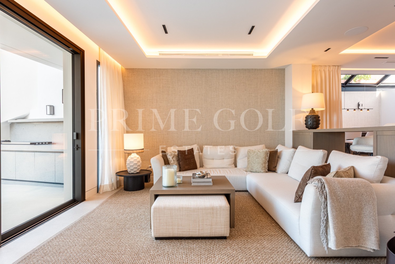 3 bed Townhouse For Sale in Marbella East, Malaga - thumb 5