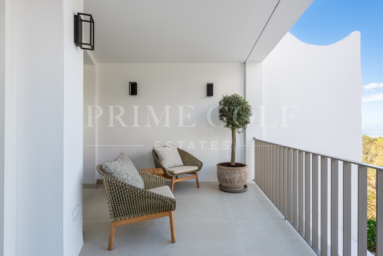 3 bed Townhouse For Sale in Marbella East, Malaga - thumb 16