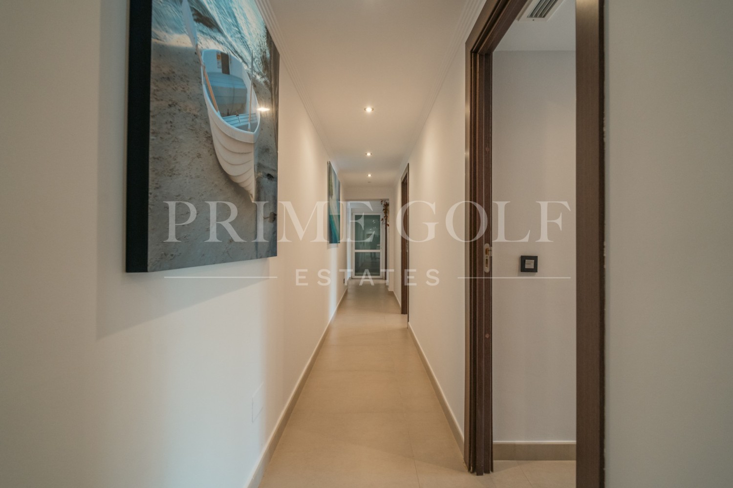 8 bed Villa For Sale in San Pedro de Alcantara, Malaga - thumb 24