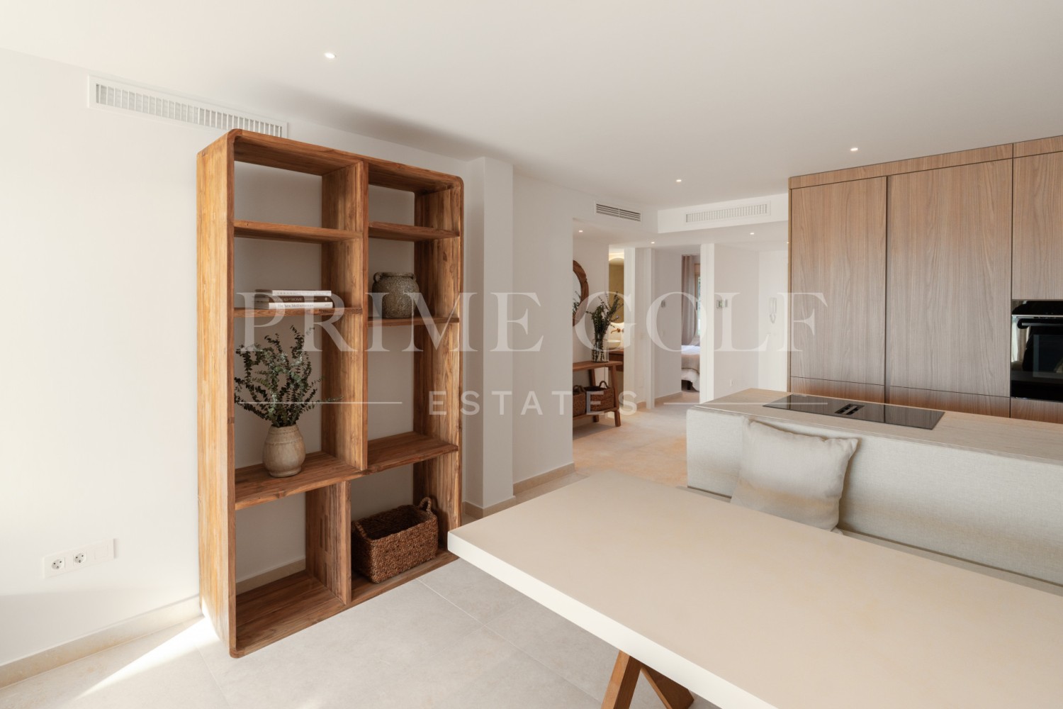 3 bed Apartment For Sale in Nueva Andalucia, Malaga - thumb 12