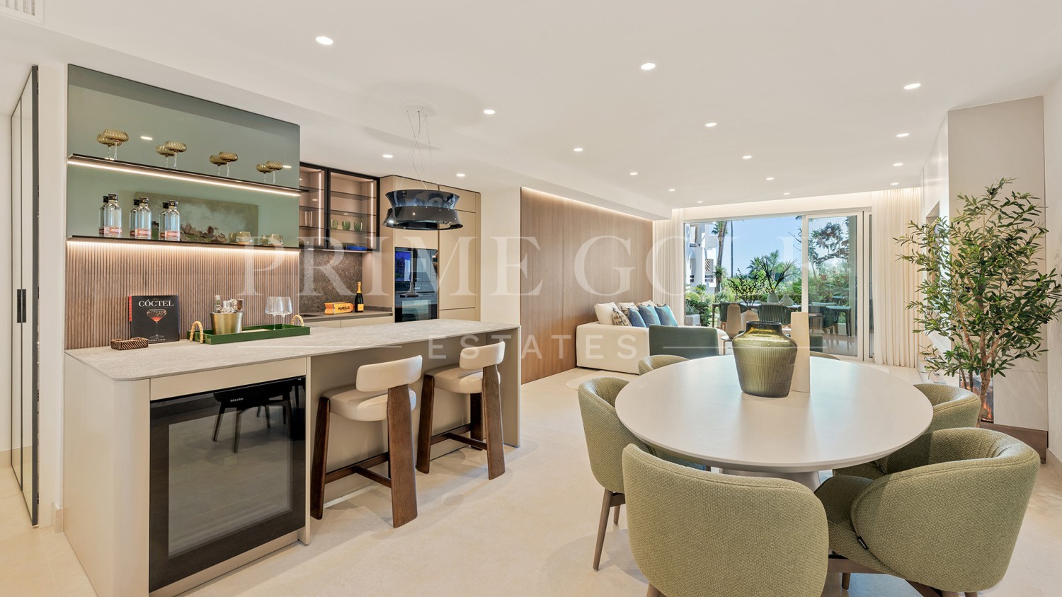 3 bed Apartment For Sale in Estepona, Malaga - thumb 9