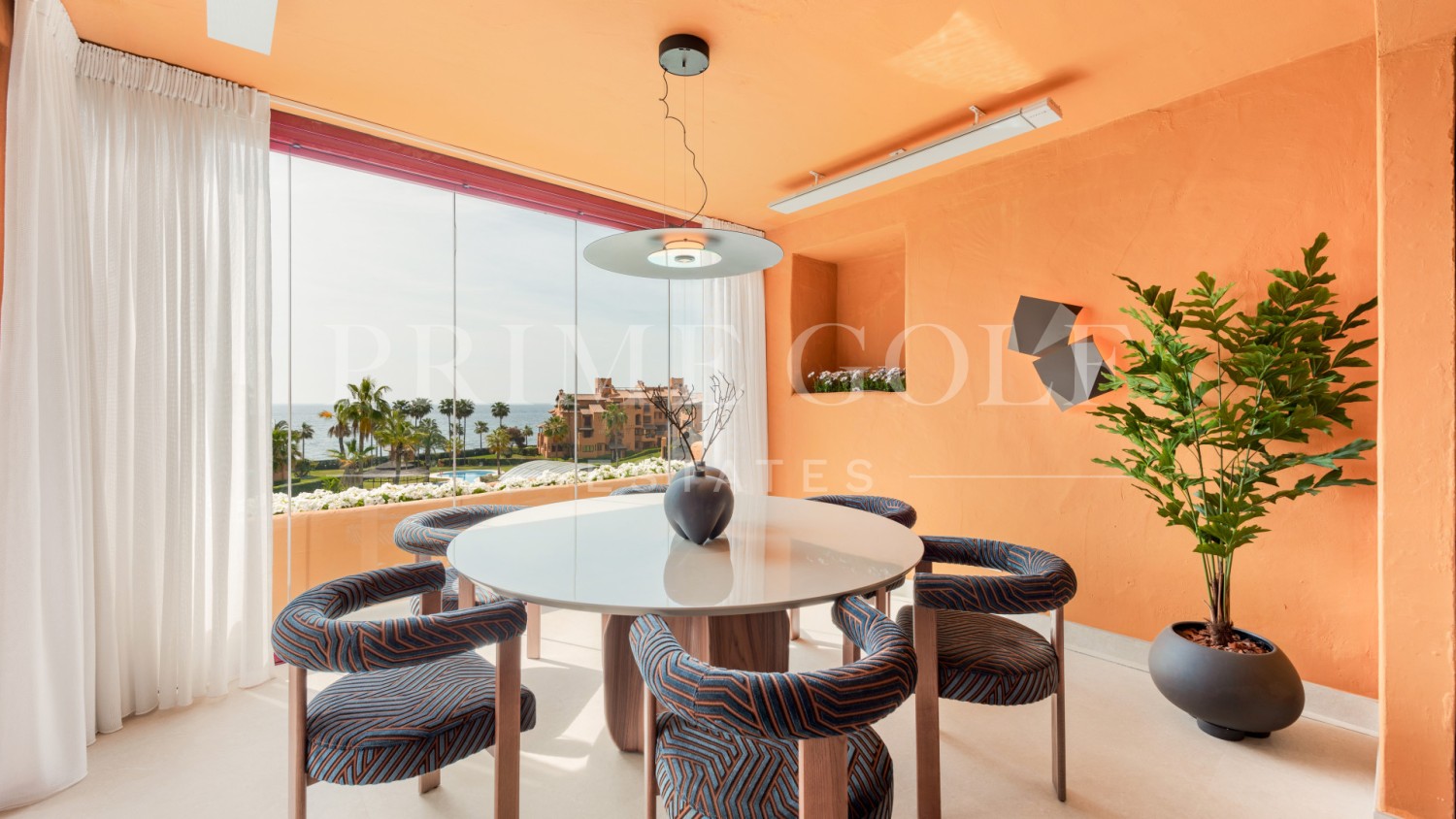 3 bed Apartment For Sale in Estepona, Malaga - thumb 1