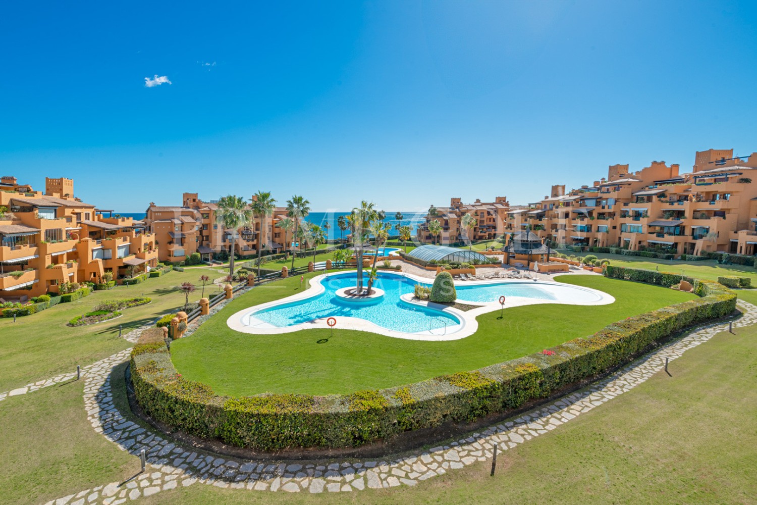 3 bed Apartment For Sale in Estepona, Malaga - thumb 22