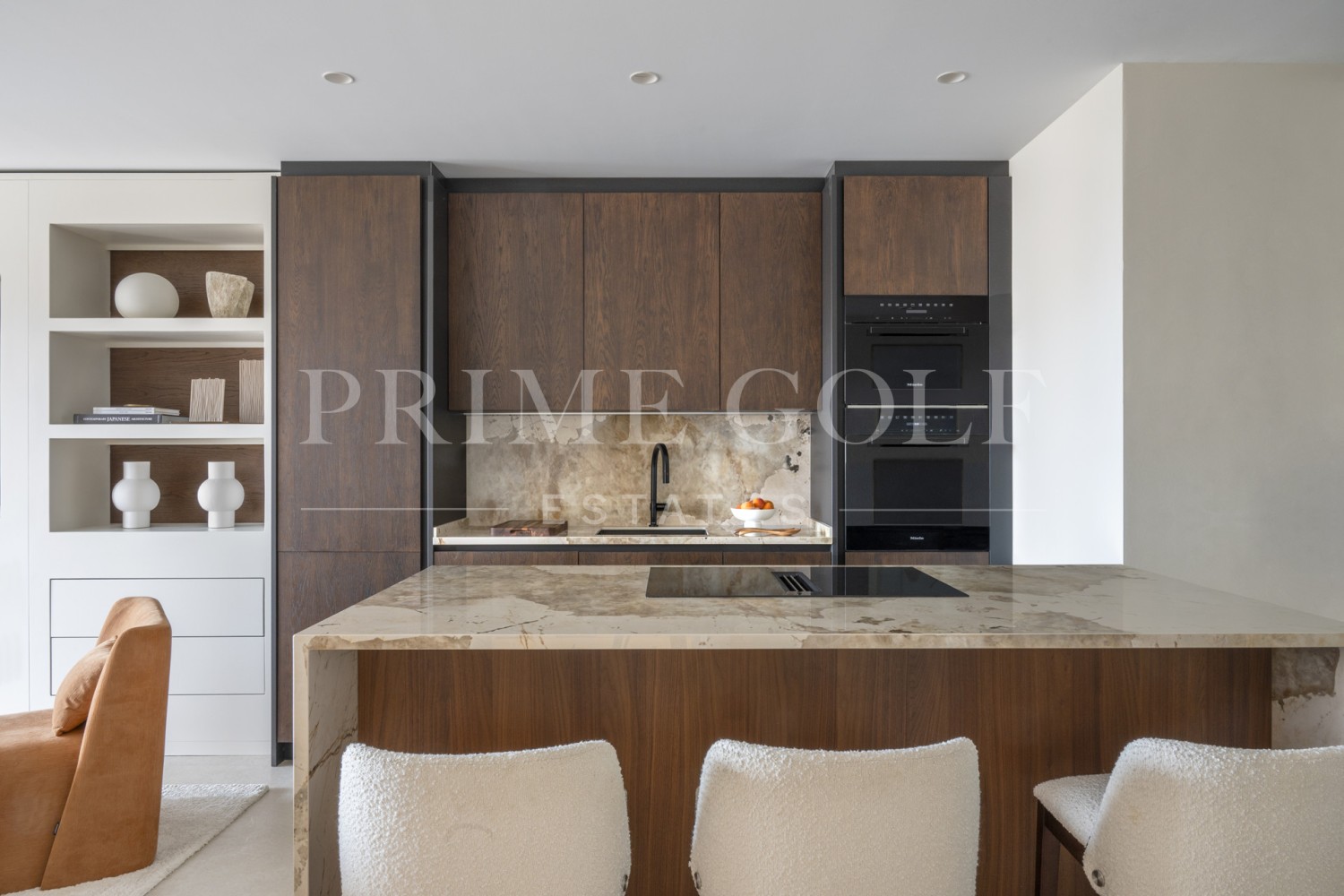 3 bed Apartment For Sale in Estepona, Malaga - thumb 14