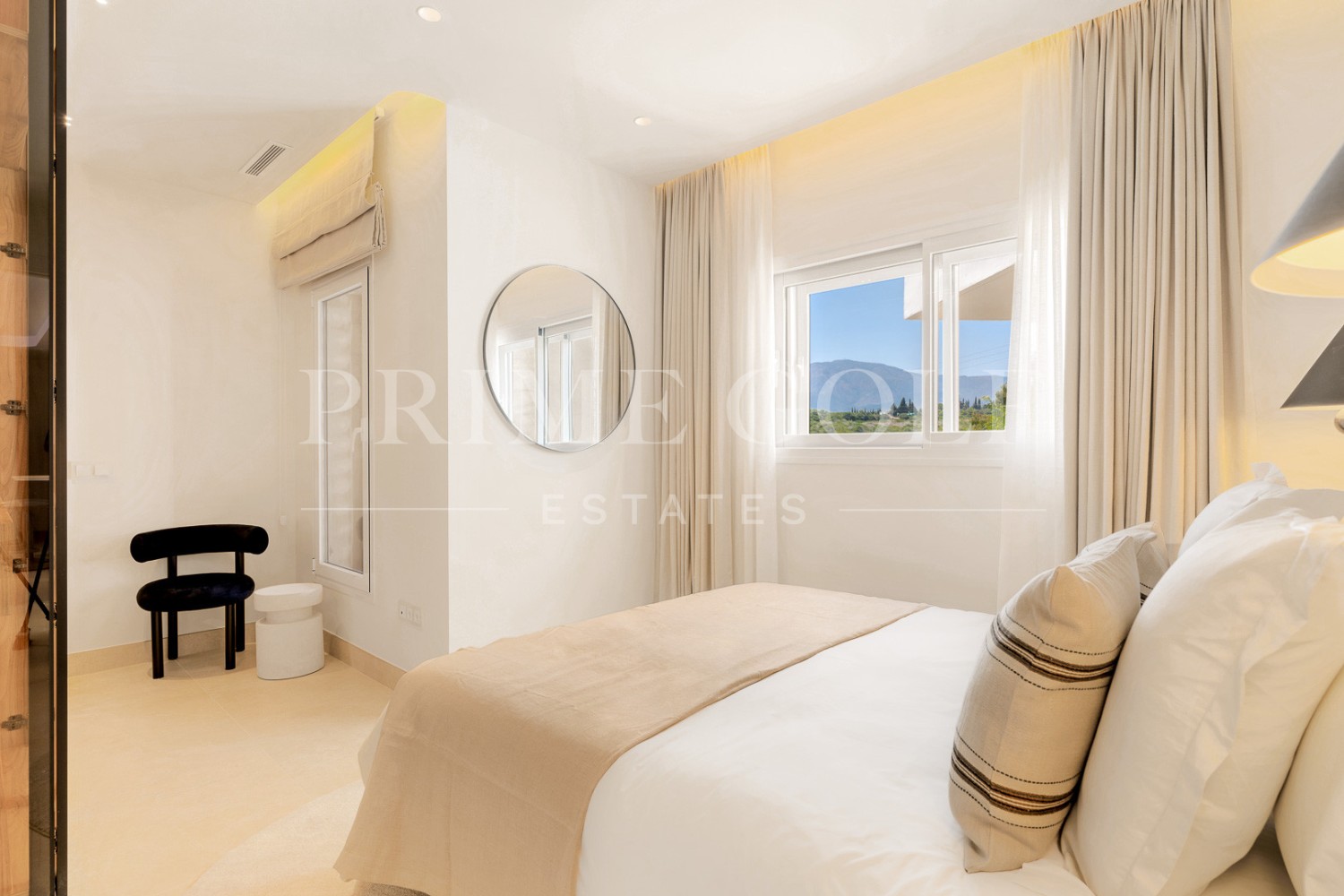 3 bed Penthouse For Sale in Estepona, Malaga - thumb 21