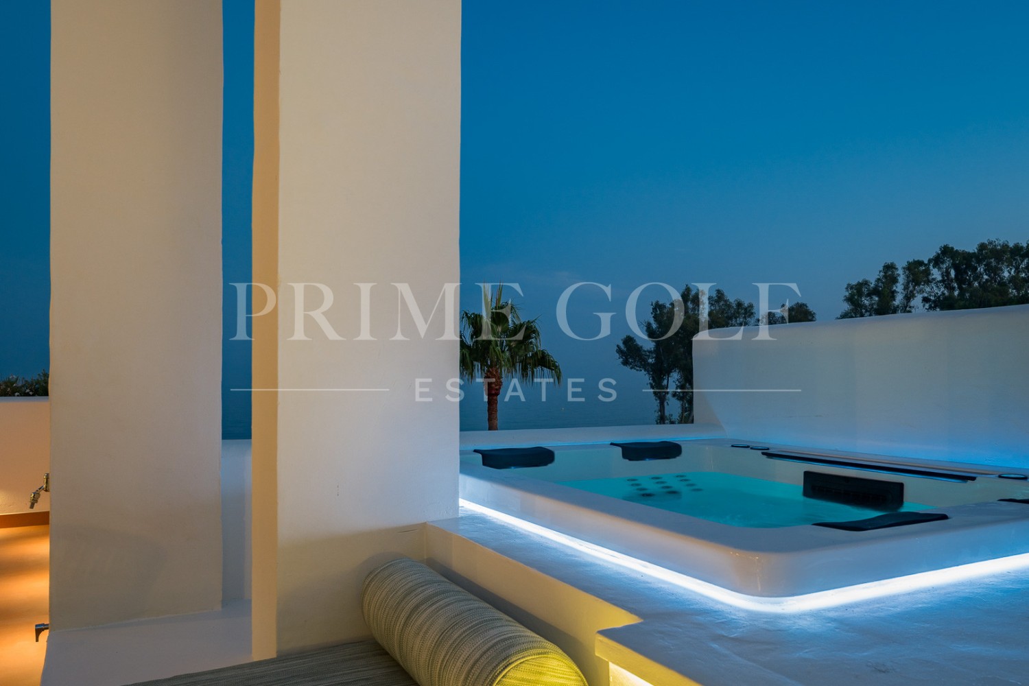 3 bed Penthouse For Sale in Estepona, Malaga - thumb 33