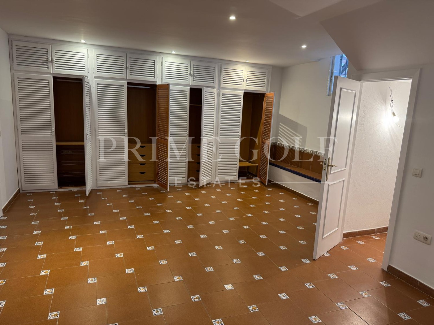 4 bed Townhouse For Sale in Marbella, Malaga - thumb 7