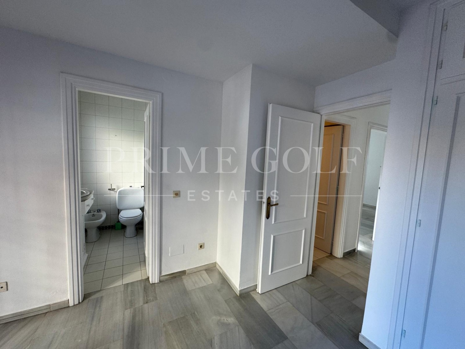 4 bed Townhouse For Sale in Marbella, Malaga - thumb 22