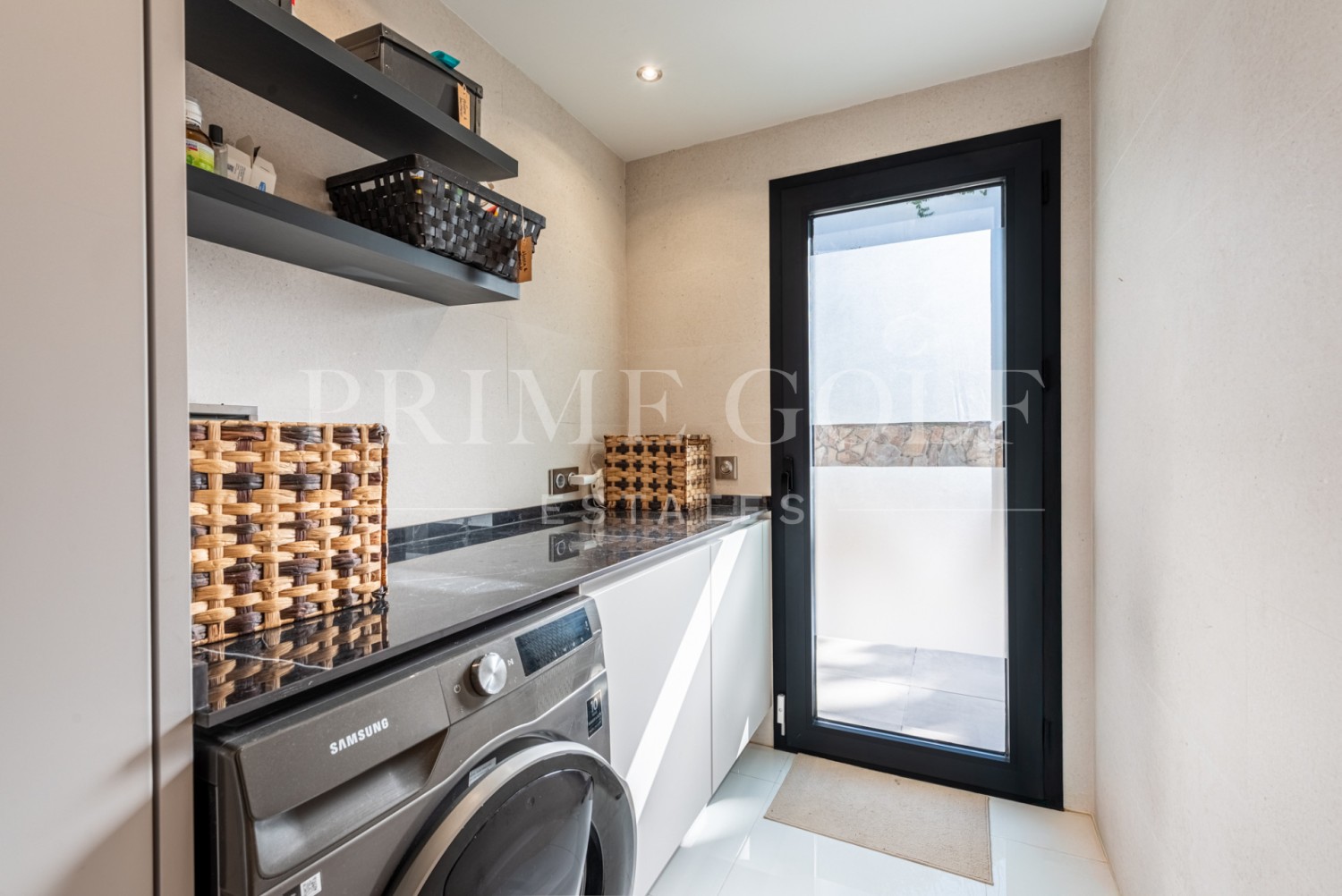 4 bed Villa For Sale in Mijas Costa, Malaga - thumb 20
