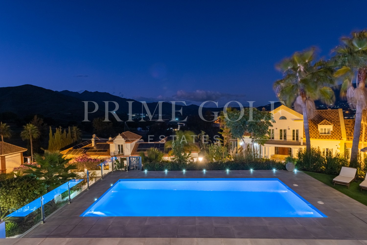 4 bed Villa For Sale in Mijas Costa, Malaga - thumb 41