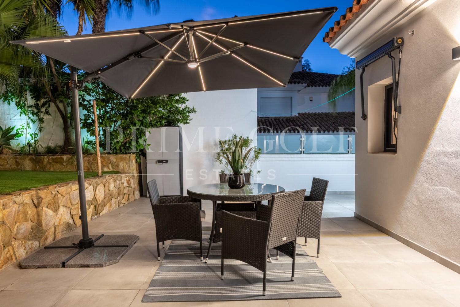 4 bed Villa For Sale in Mijas Costa, Malaga - thumb 47