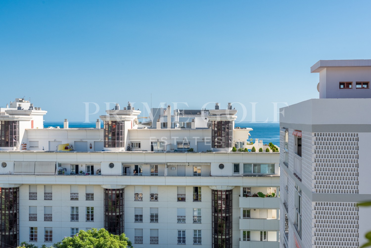 3 bed Penthouse For Sale in Marbella, Malaga - thumb 13