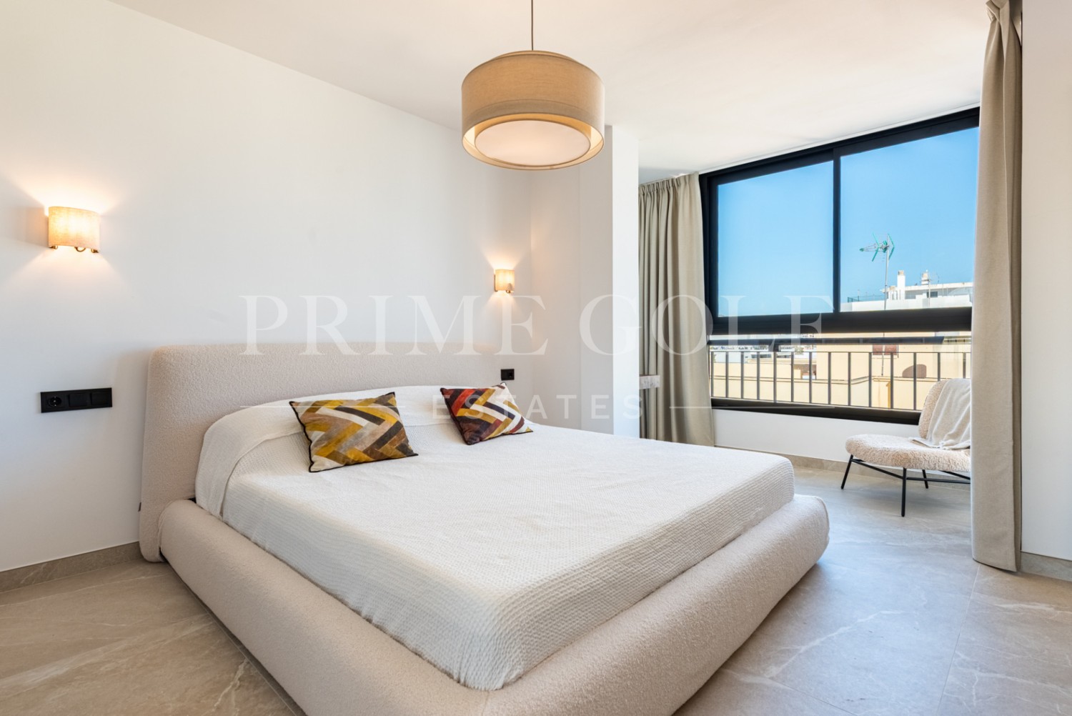 3 bed Penthouse For Sale in Marbella, Malaga - thumb 15