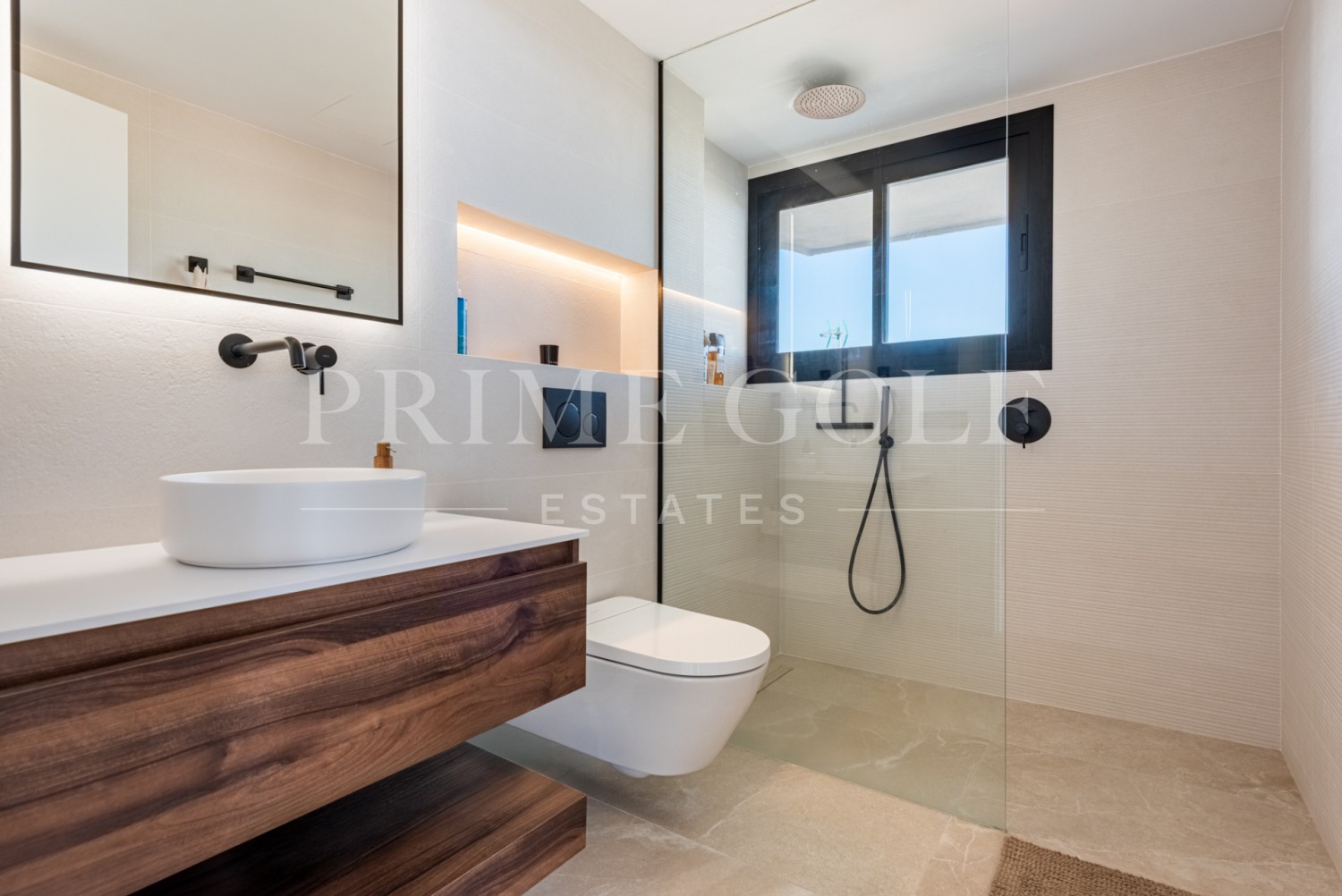 3 bed Penthouse For Sale in Marbella, Malaga - thumb 19
