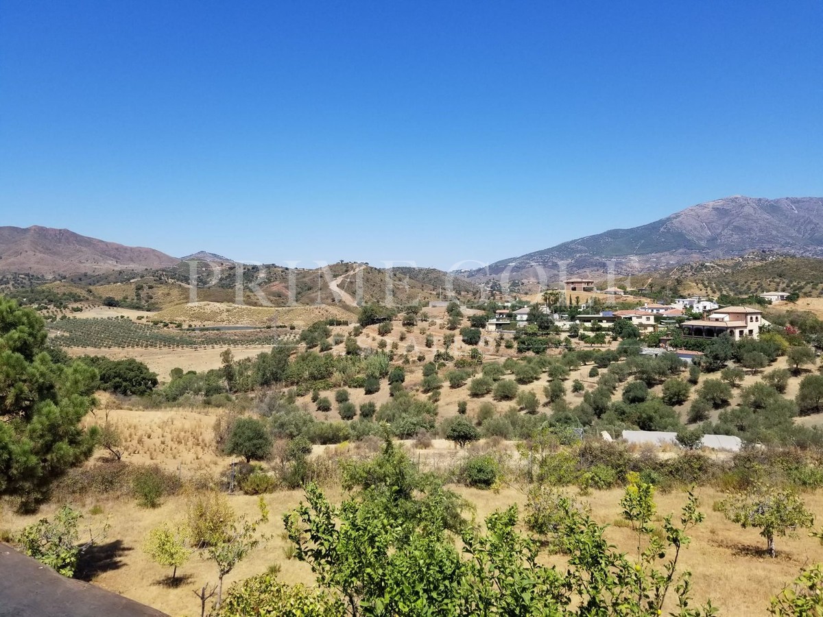 4 bed Finca For Sale in Mijas Costa, Malaga - thumb 26