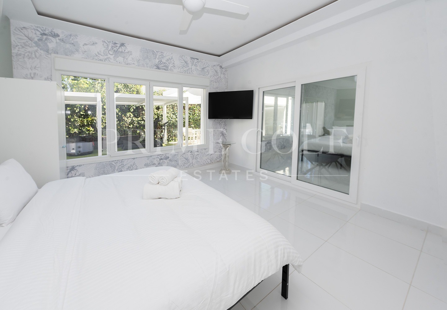 6 bed Villa For Sale in Benalmadena, Malaga - thumb 18