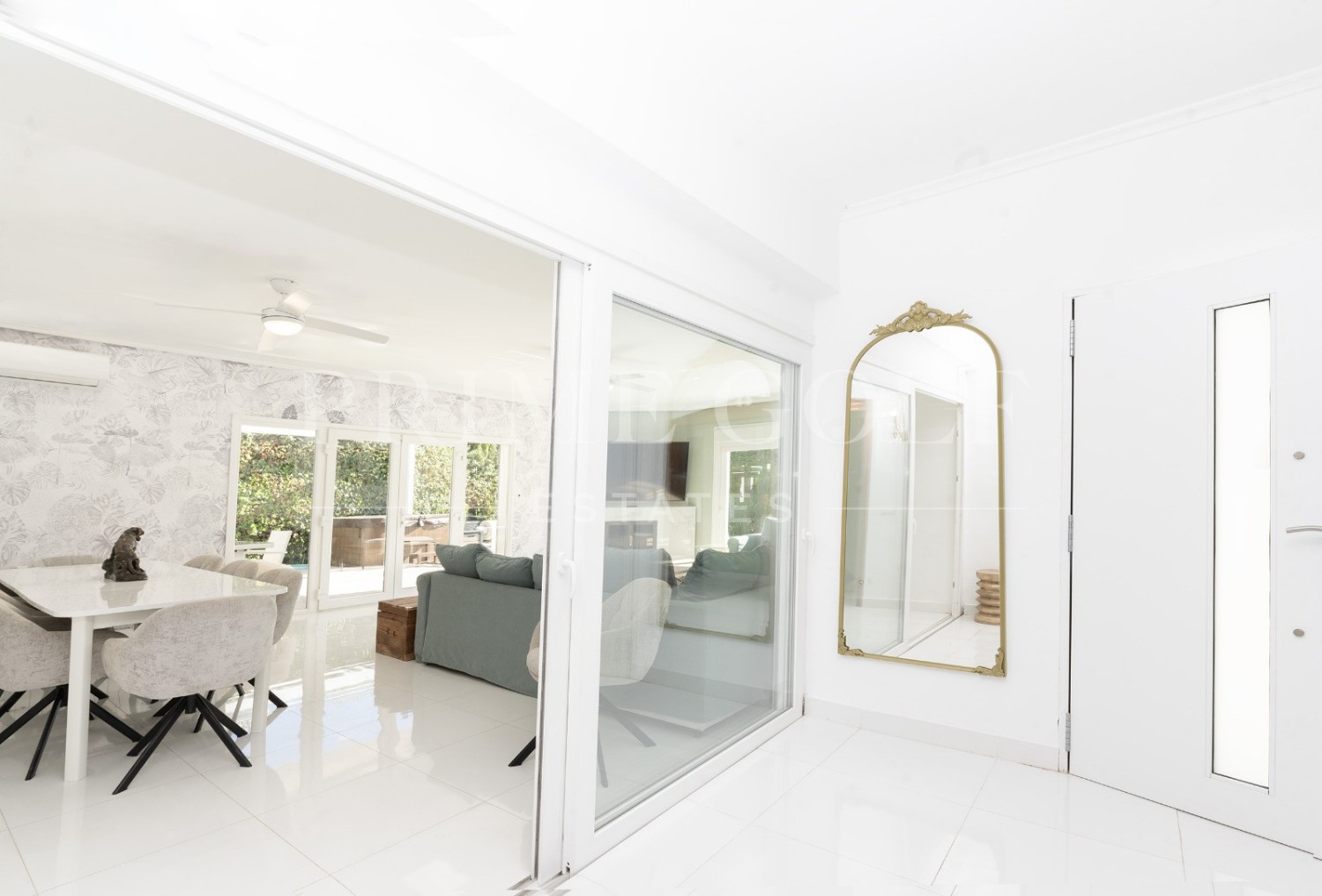 6 bed Villa For Sale in Benalmadena, Malaga - thumb 23