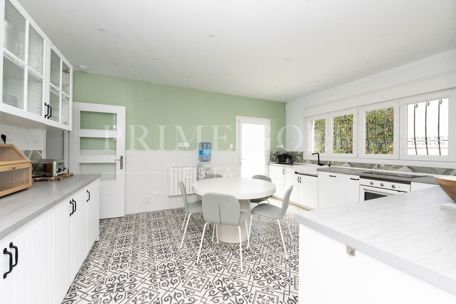 6 bed Villa For Sale in Benalmadena, Malaga - thumb 34