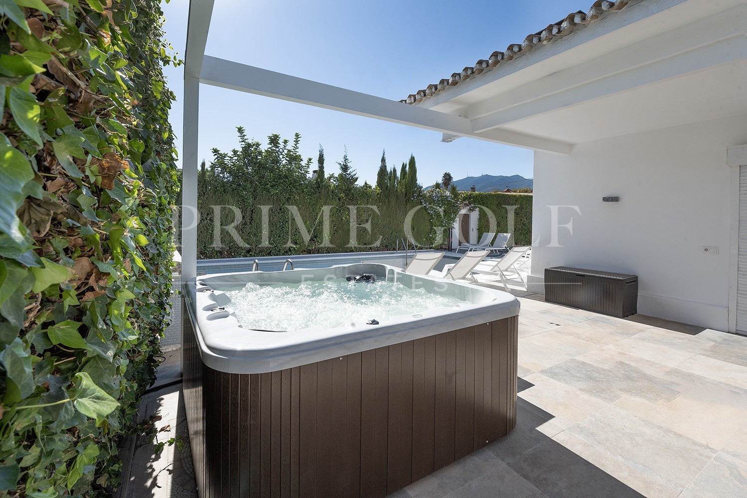 6 bed Villa For Sale in Benalmadena, Malaga - thumb 35