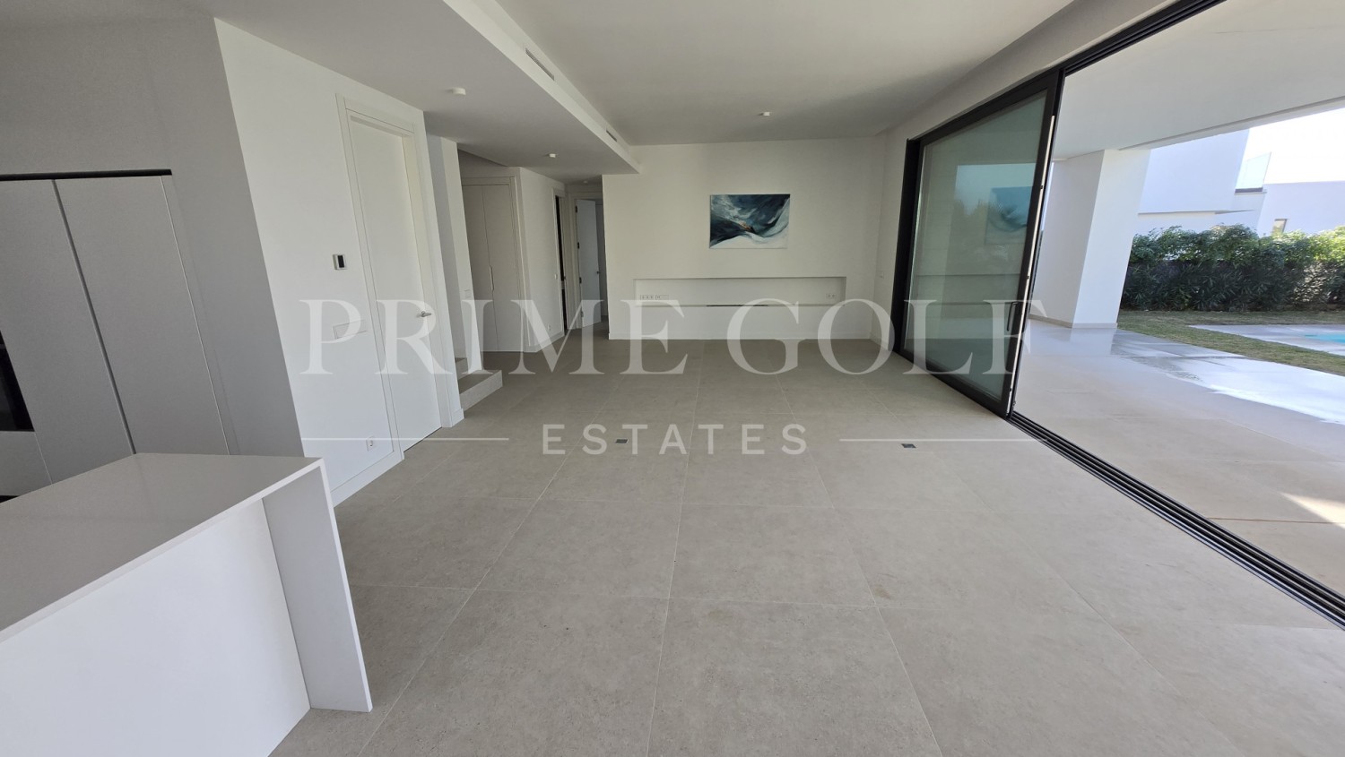 4 bed Villa For Sale in Marbella East, Malaga - thumb 14