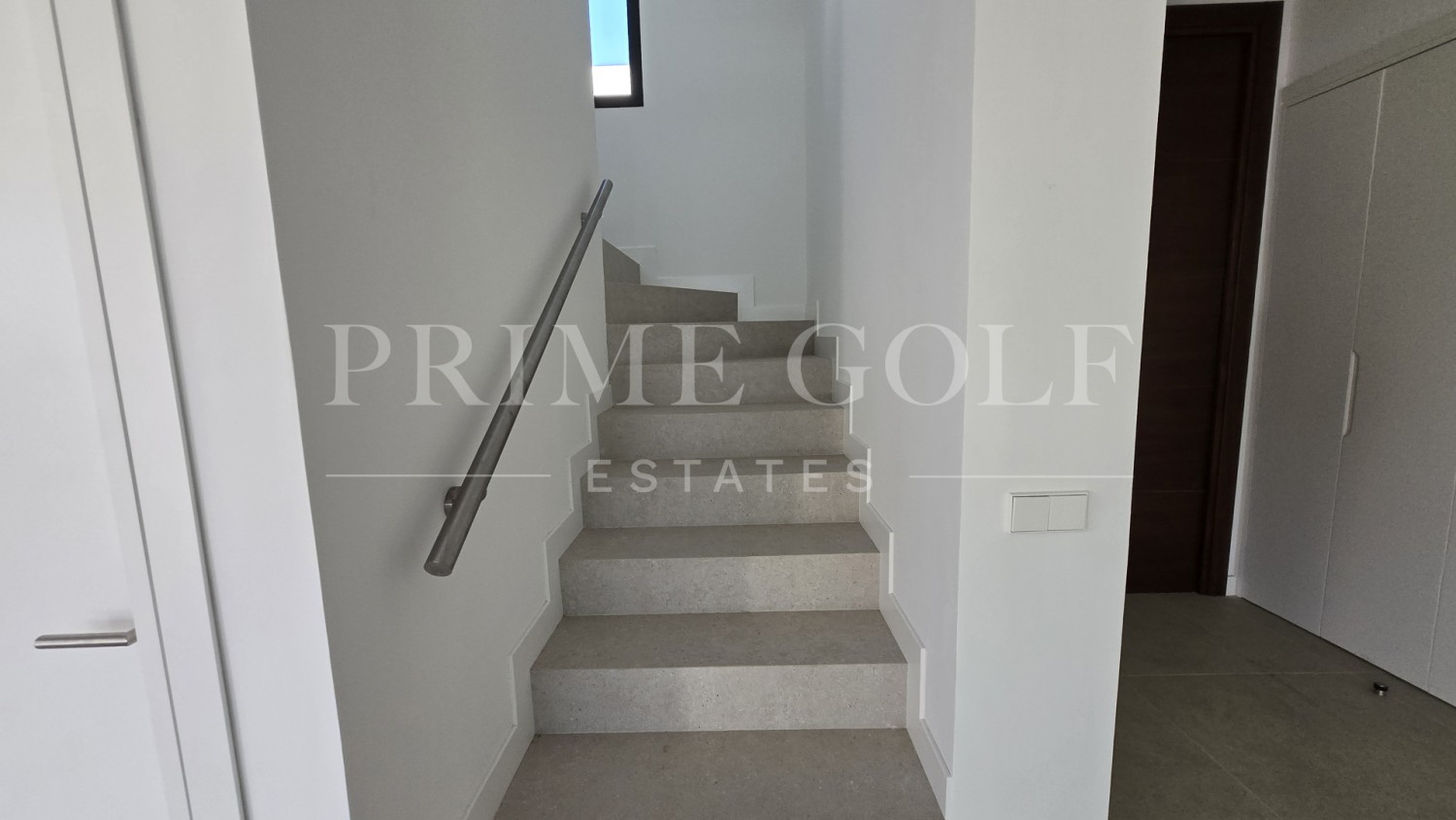 4 bed Villa For Sale in Marbella East, Malaga - thumb 26
