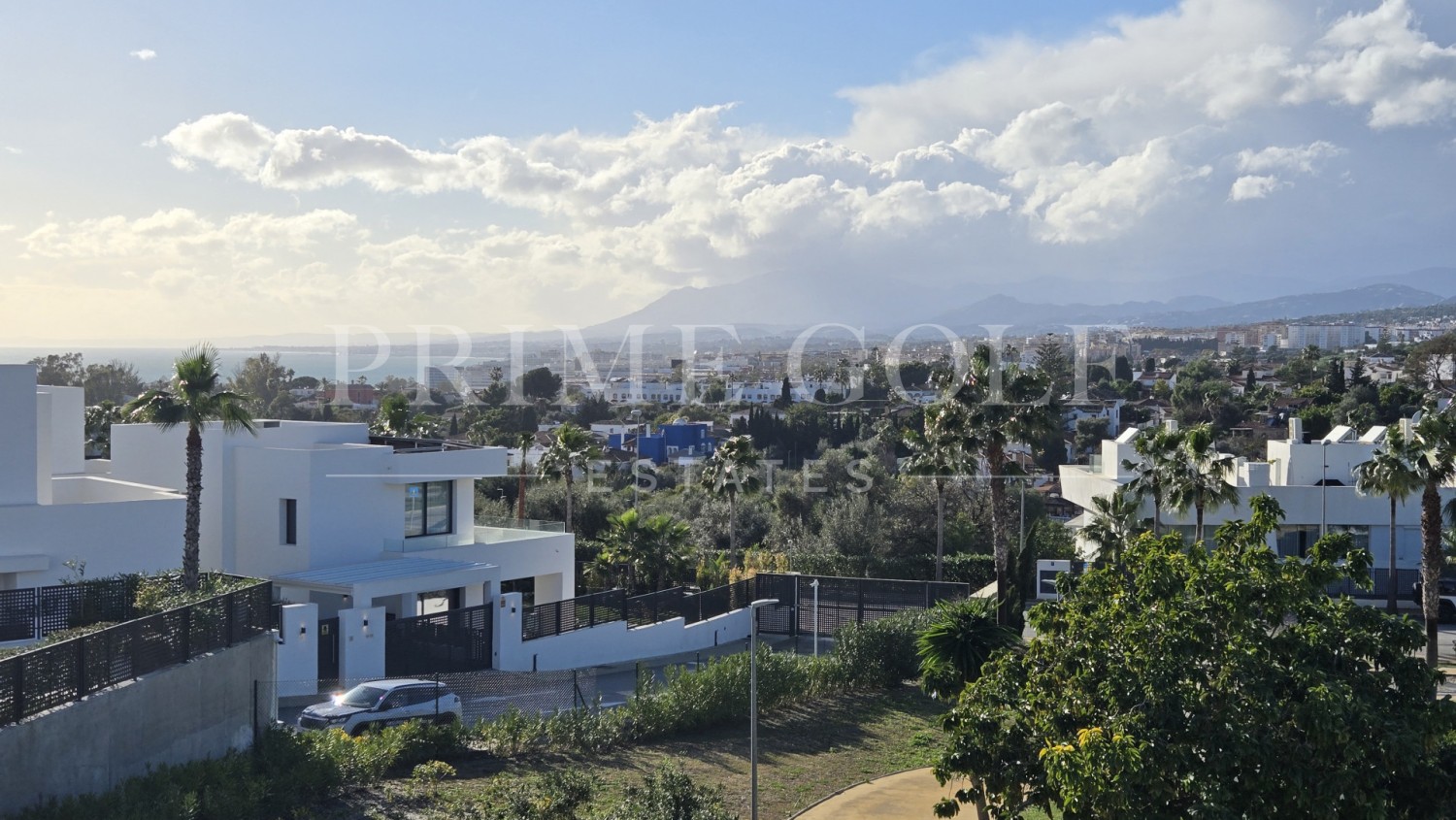4 bed Villa For Sale in Marbella East, Malaga - thumb 35