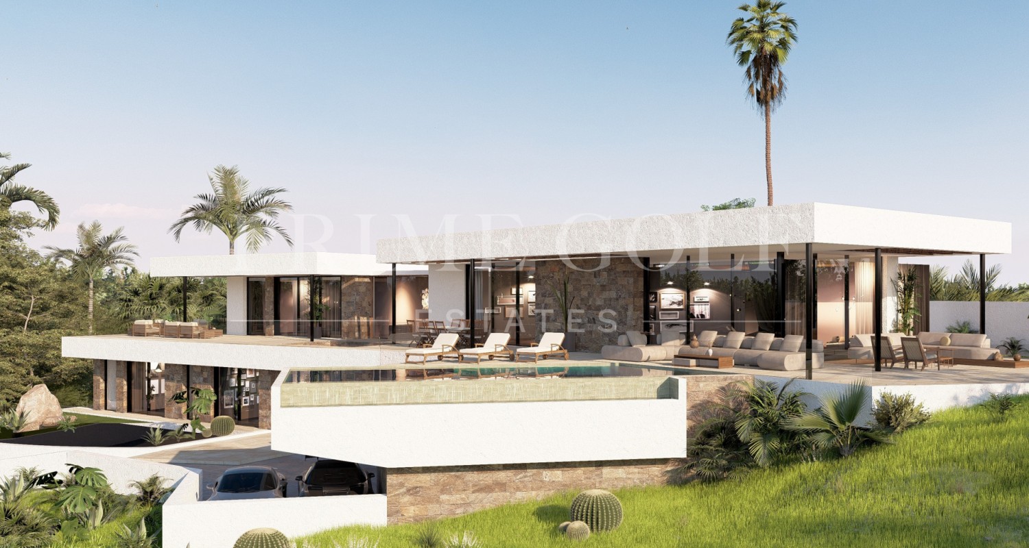 5 bed Villa For Sale in Mijas Costa, Malaga - thumb 1