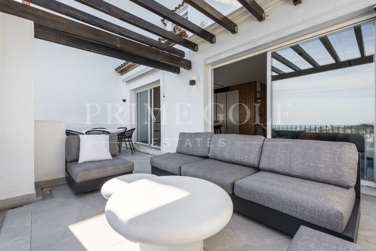 3 bed Penthouse For Sale in Benahavis, Malaga - thumb 7