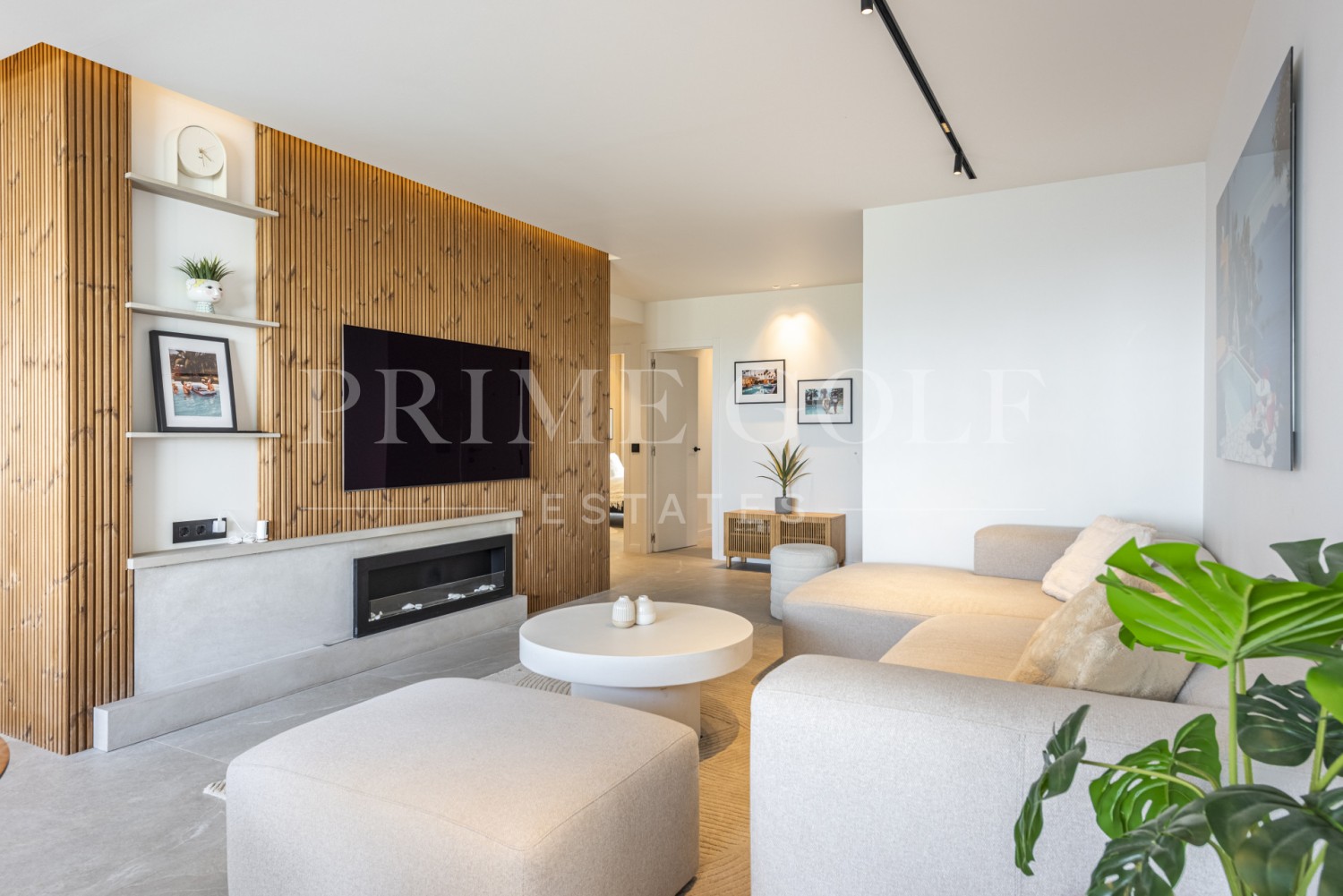 3 bed Penthouse For Sale in Benahavis, Malaga - thumb 10