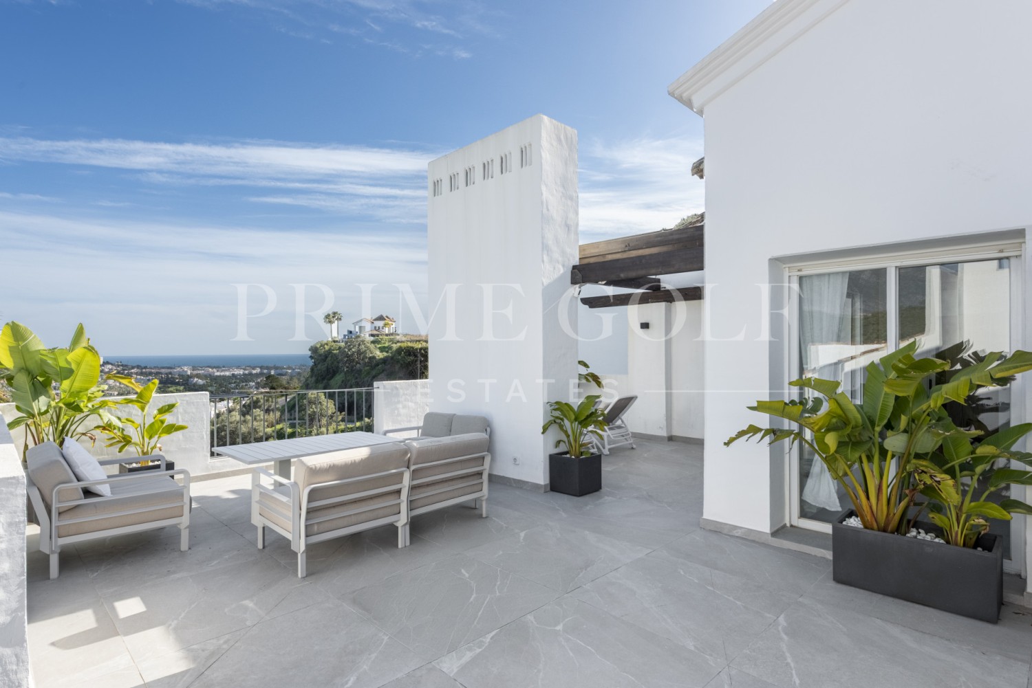 3 bed Penthouse For Sale in Benahavis, Malaga - thumb 27