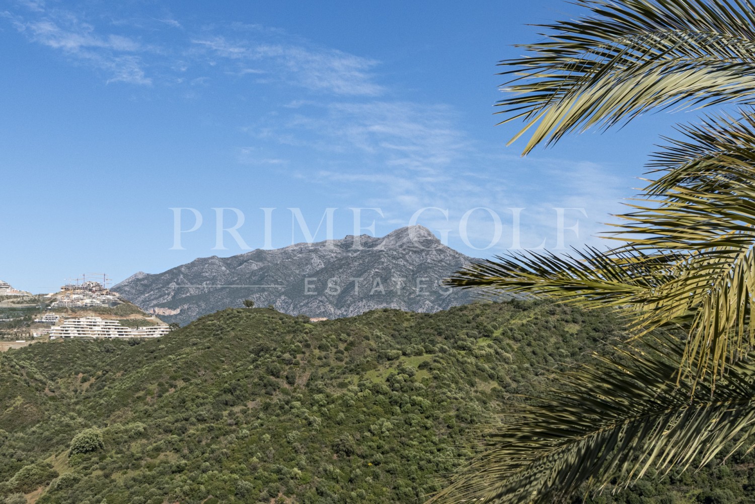 3 bed Penthouse For Sale in Benahavis, Malaga - thumb 31