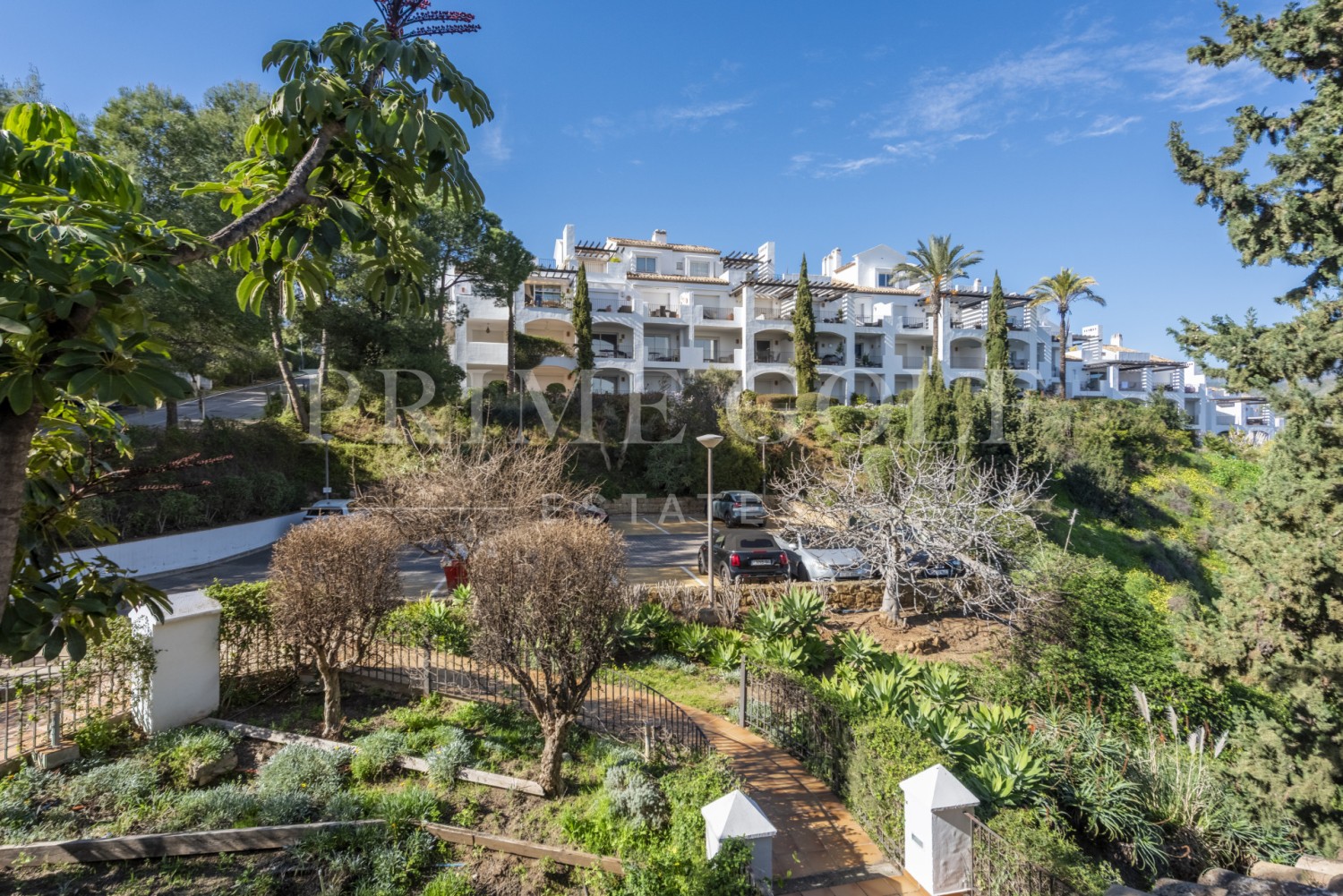 3 bed Penthouse For Sale in Benahavis, Malaga - thumb 36