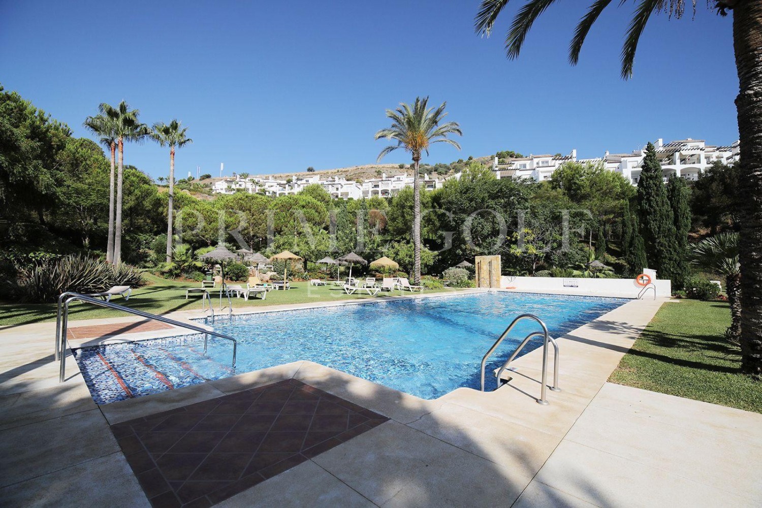 3 bed Penthouse For Sale in Benahavis, Malaga - thumb 38