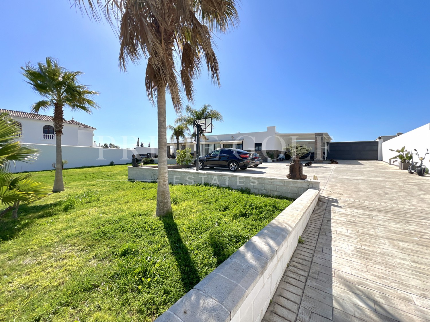 3 bed Finca For Sale in Estepona, Malaga - thumb 6