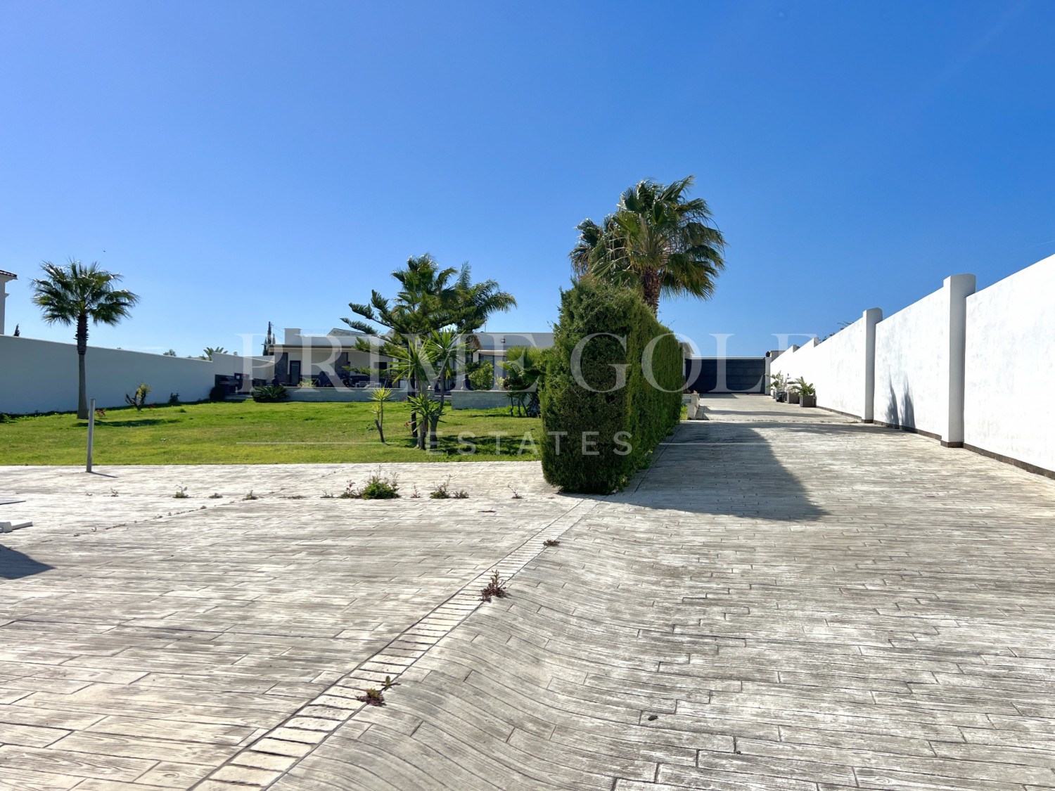 3 bed Finca For Sale in Estepona, Malaga - thumb 7